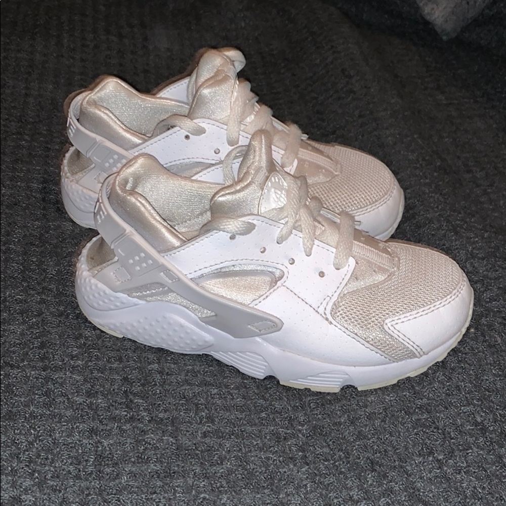 Kids shoes